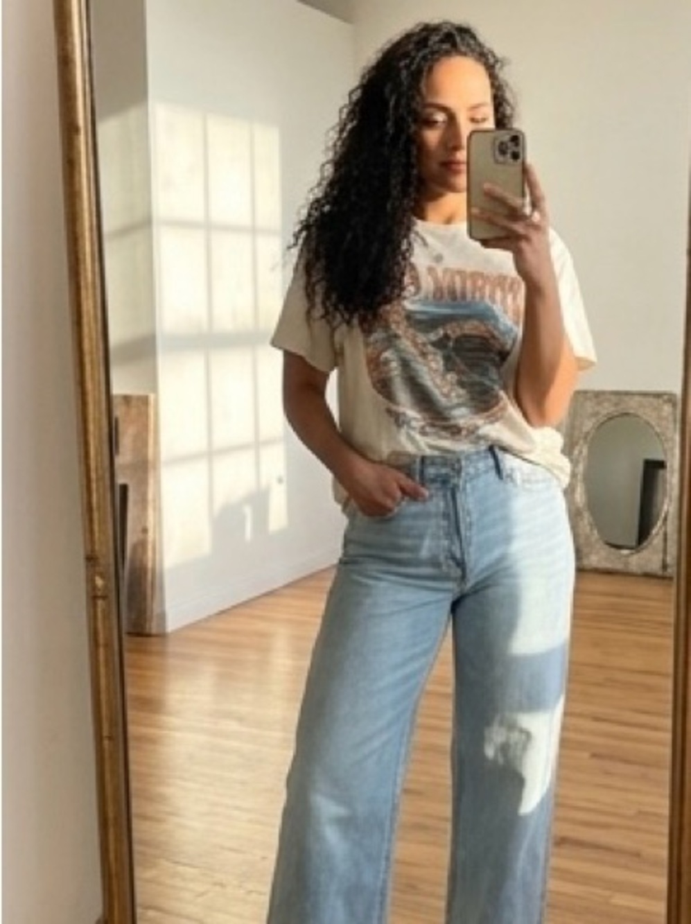 Universal Thread Mid-Rise Super Wide Leg Jeans Light Wash Size 6R - Picture 4 of 12